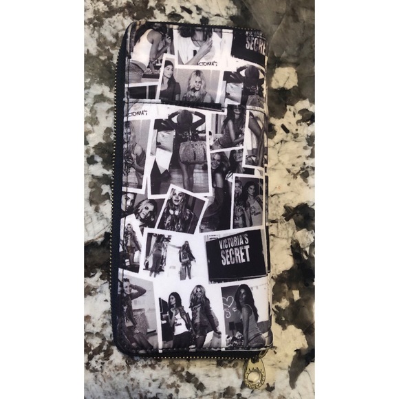 Victoria’s Secret Wallet. - Picture 3 of 7